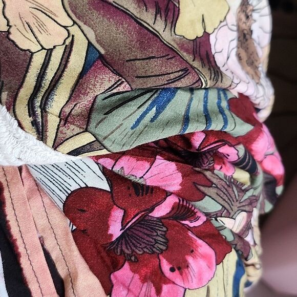 Coco + Carmen NWT v-neck deep floral swim cover up/ mini dress, L/XL - Picture 5 of 13